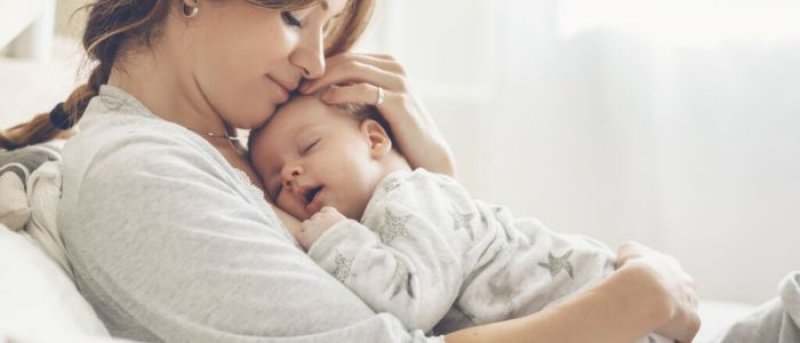 Breastfeeding Policy of Sanitas La Zarzuela University Hospital �