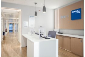 Unidad de Ciruga Oral y Maxilofacial-Pasillo Quirofanos