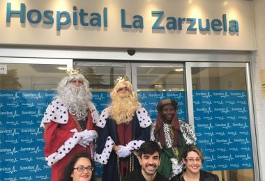 Los Reyes Magos acercan su magia y regalos al Hospital Universitario La Zarzuela