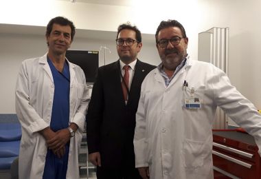 Una nueva tcnica para aplicar la anestesia epidural reduce a la mitad el dolor percibido durante el parto