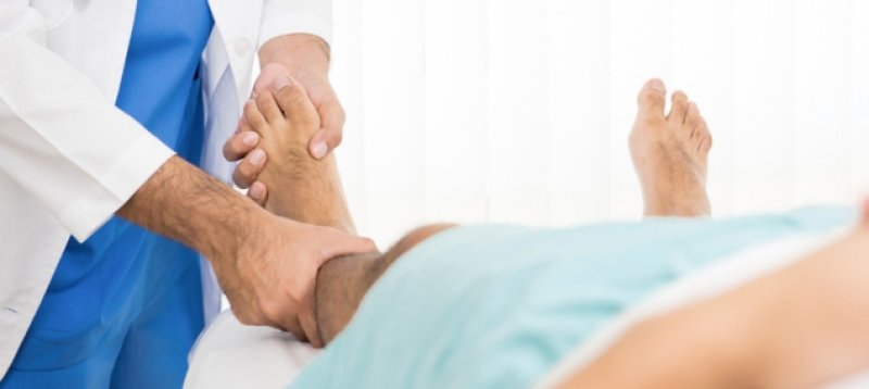 �Qu� es escafoides tarsiano?